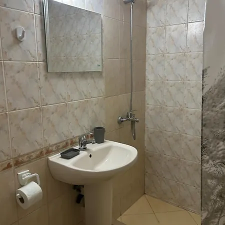 бялата къща * Debelets (Varna)